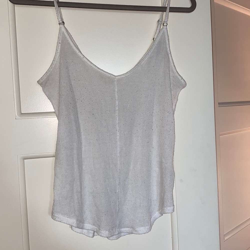 ☀️2/$15 SALE☀️ Urban Outfitters Tank